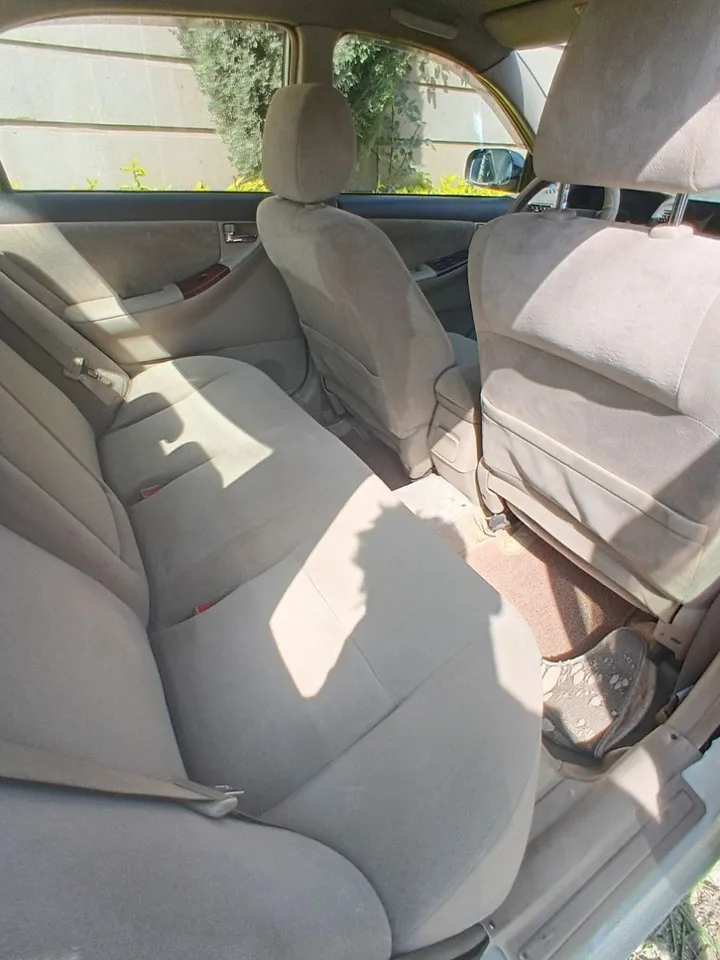 Toyota Corolla 2005 Automatic – photo 3