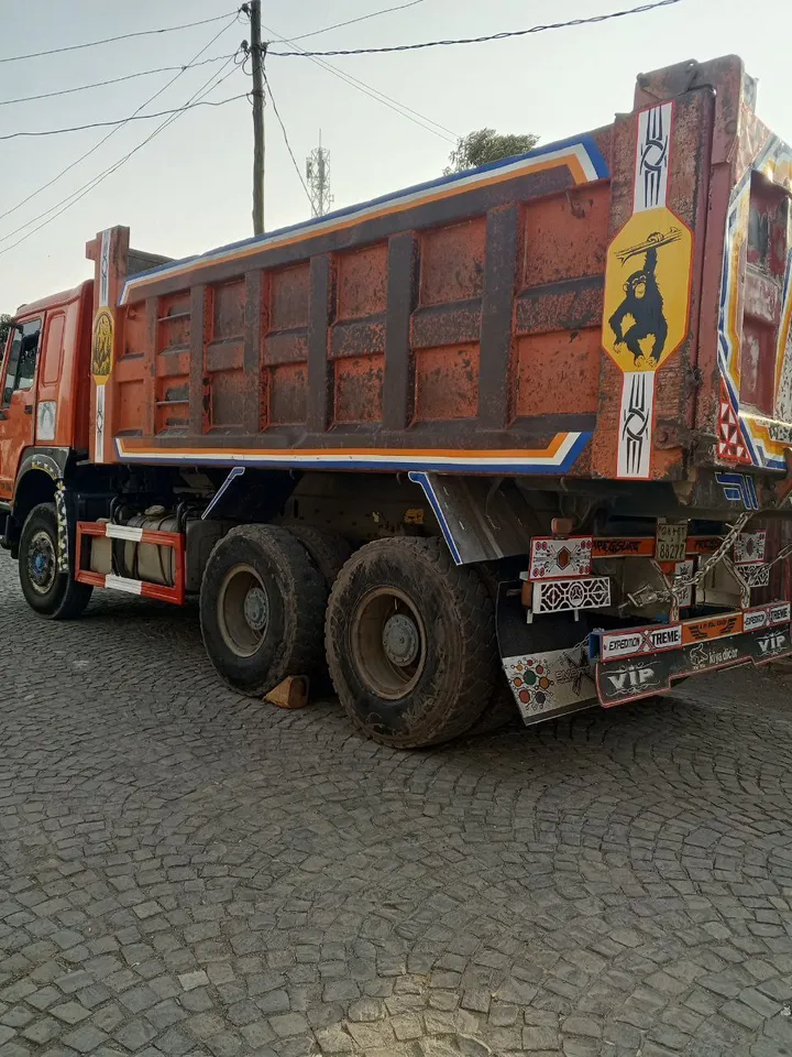 Sinotruk Howo Dump Truck 2018 – photo 5