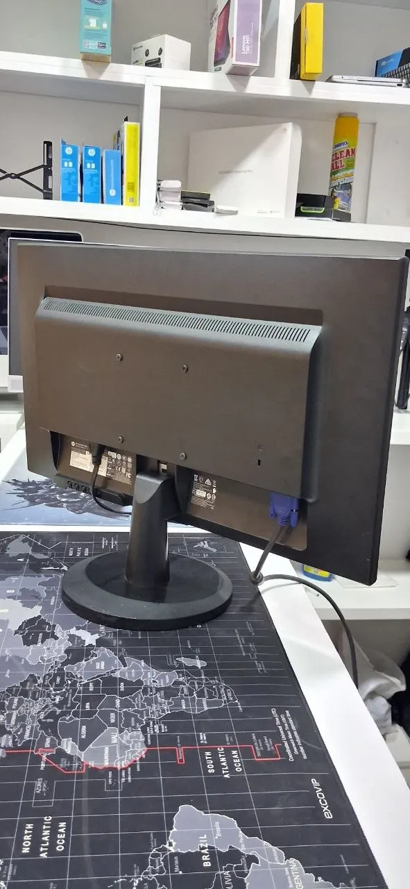 HP ProDesk 400 G5 Desktop – photo 4