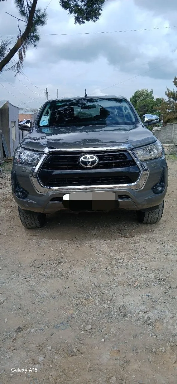 Toyota Hilux 2021 Pickup 45000km – photo 4