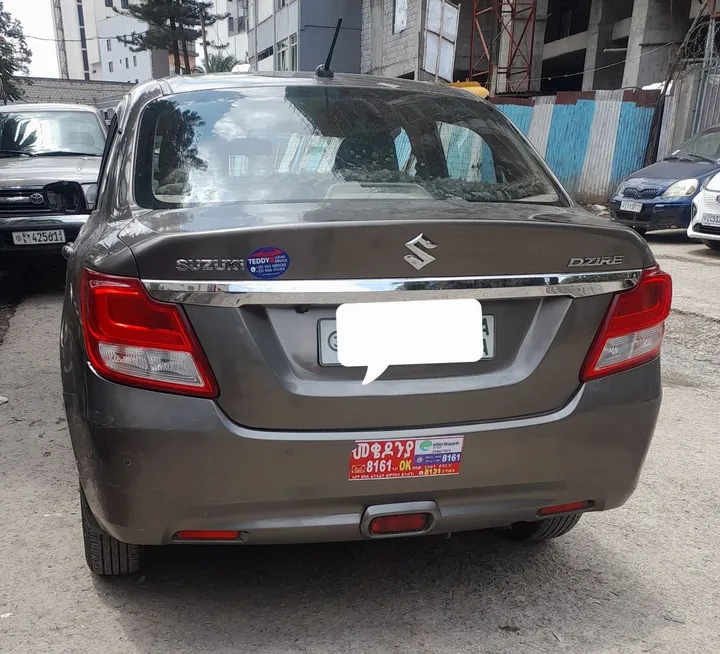 Suzuki Dzire 2021 Automatic – photo 4