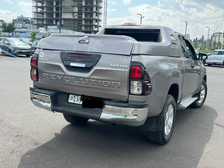 Toyota Hilux Revo King Cab 2019 – photo 10