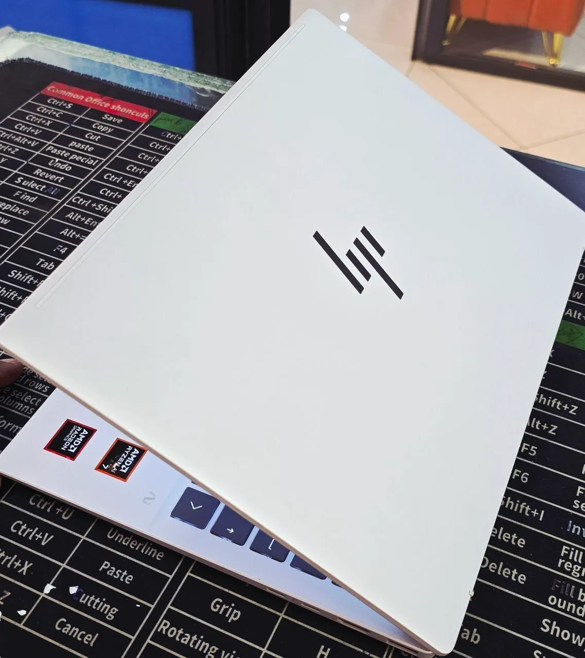 HP OmniBook 7 Aero 13 Laptop – photo 3
