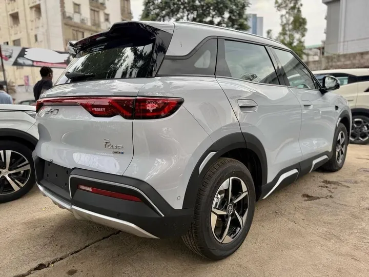 BYD Yuan Up Smart 2025 – photo 4