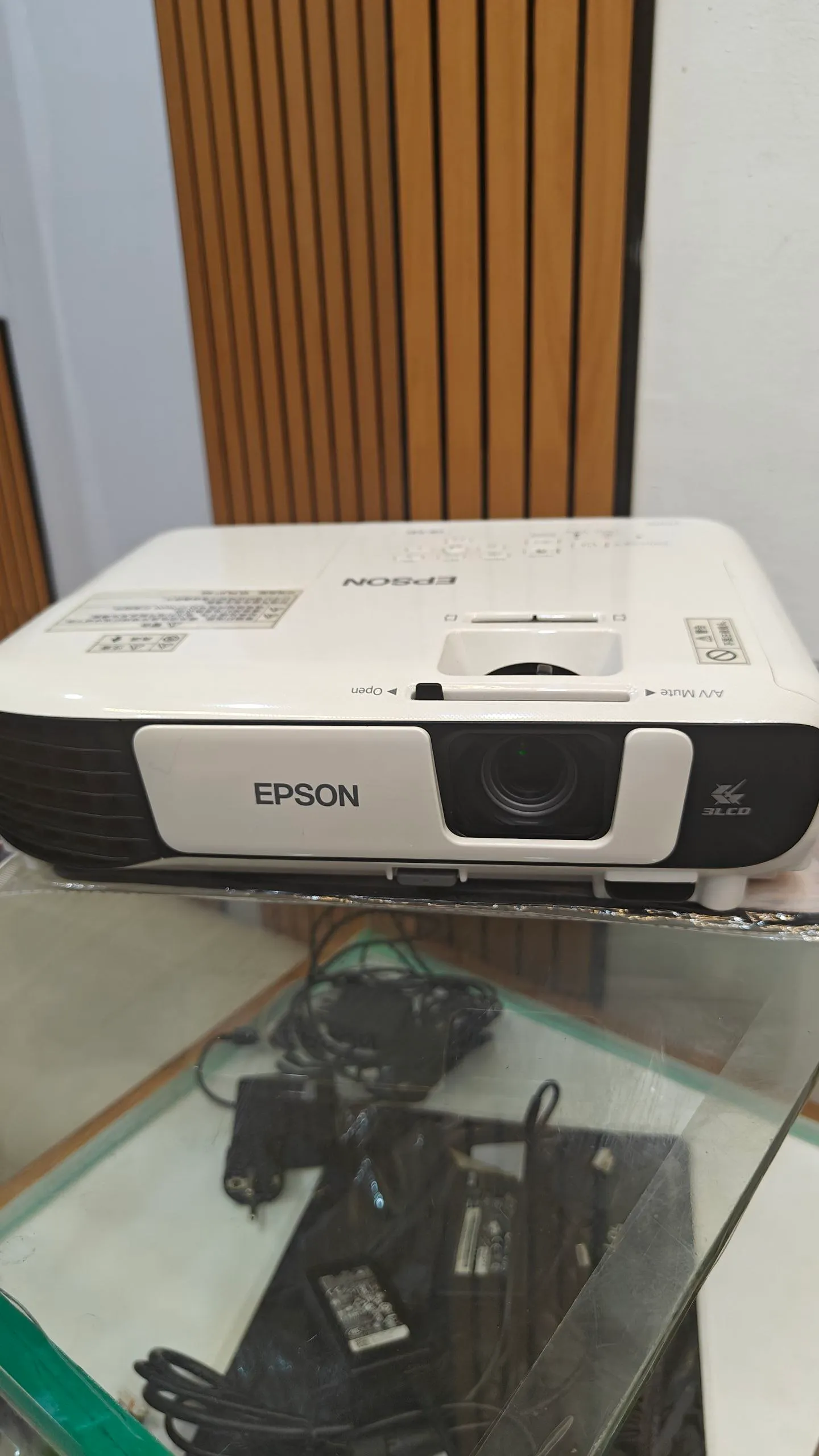 Epson Projector EB-S41 – photo 5