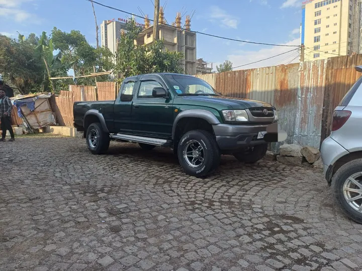 Toyota D4D King Cab Pickup 2004 – photo 3