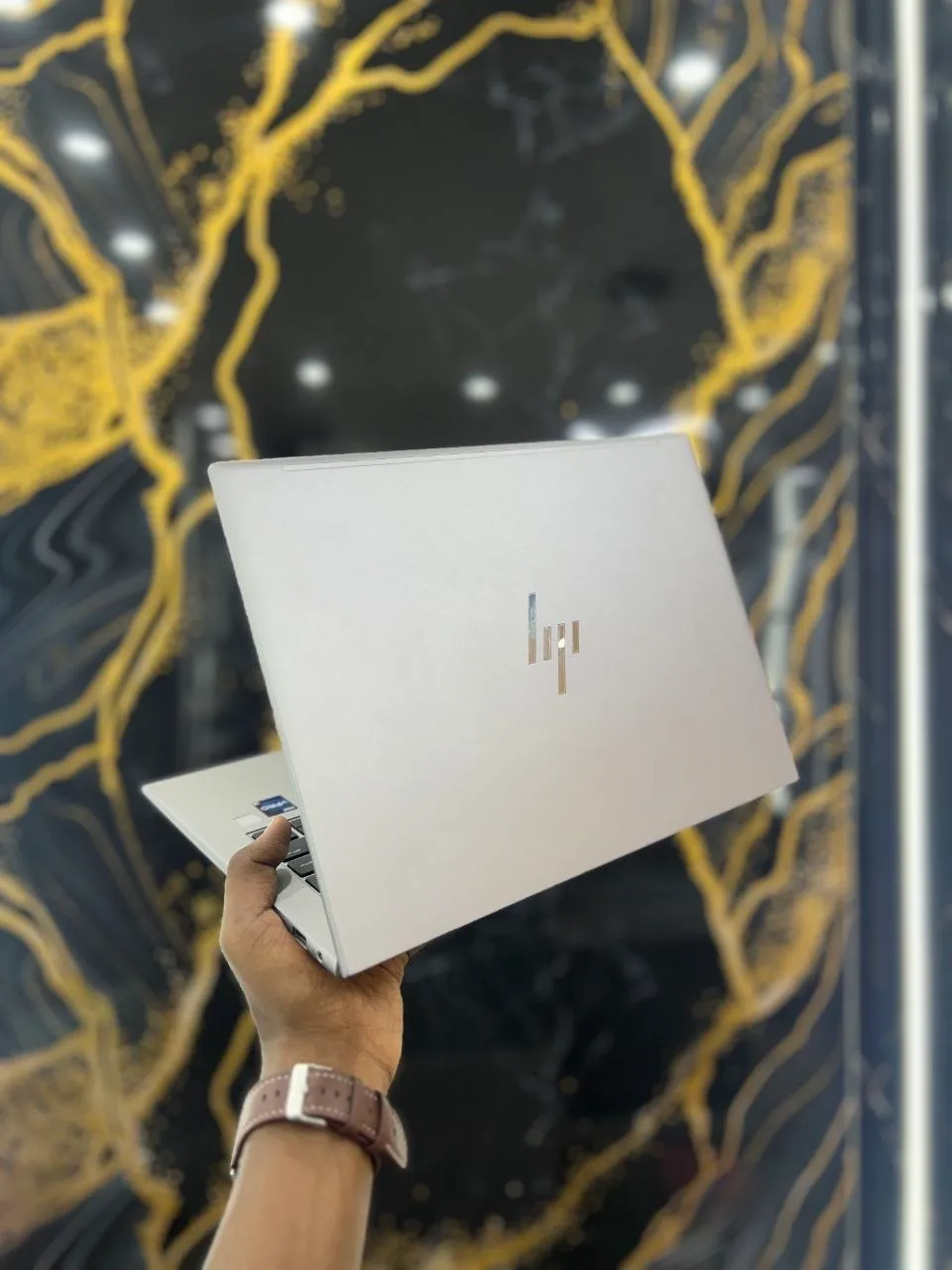 HP ZBook Firefly 14 G10 Laptop – photo 6