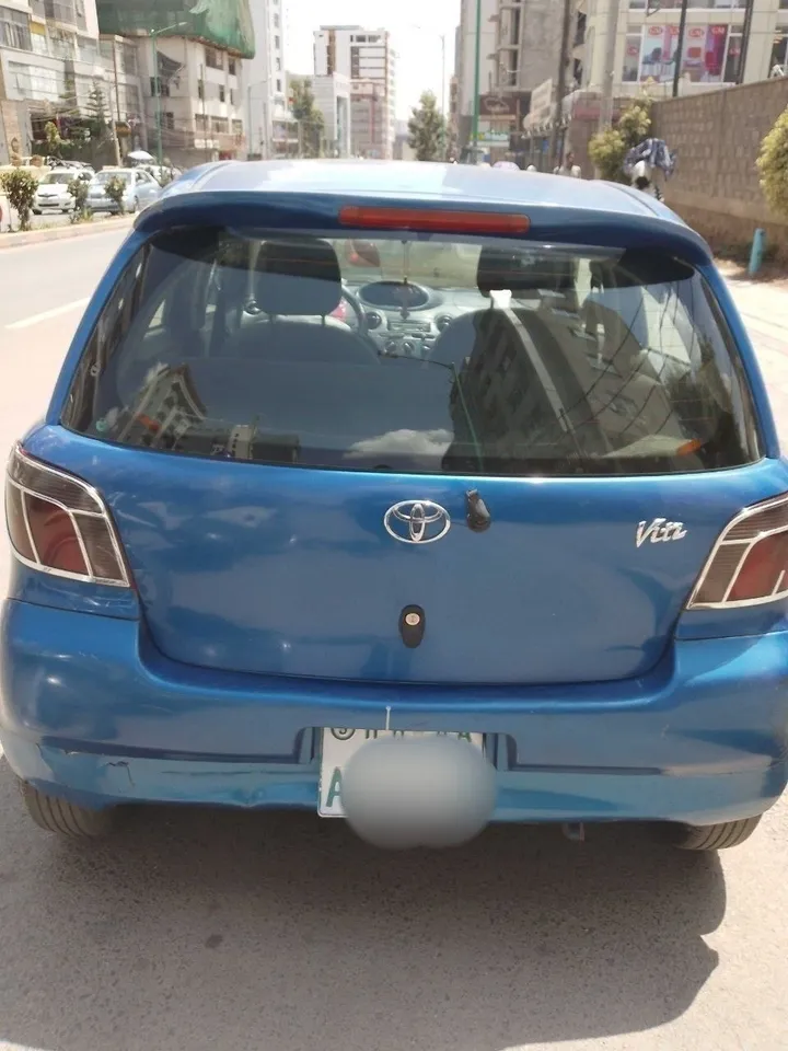 Toyota Vitz 2001 Automatic – photo 4