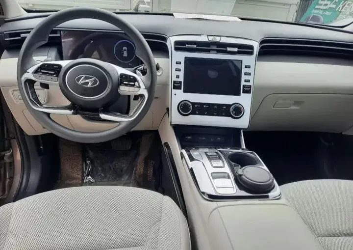 Hyundai Tucson Hybrid 2024 – photo 3