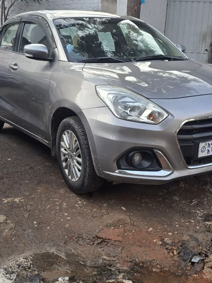 Suzuki Dzire 2022 Automatic – photo 3