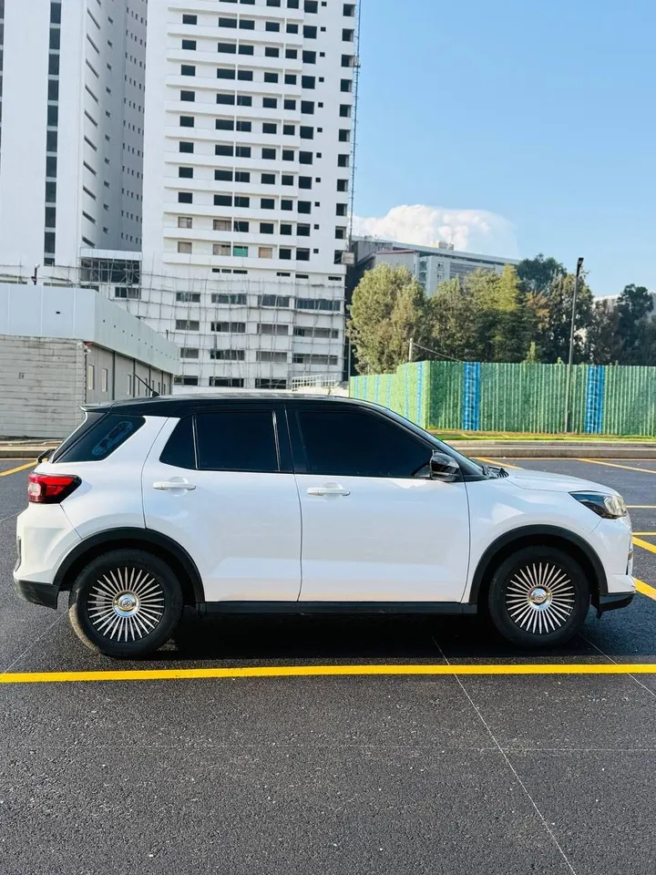 Toyota Raize 2022 Automatic – photo 5