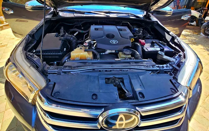 Toyota Hilux Revo King Cab 2019 – photo 5