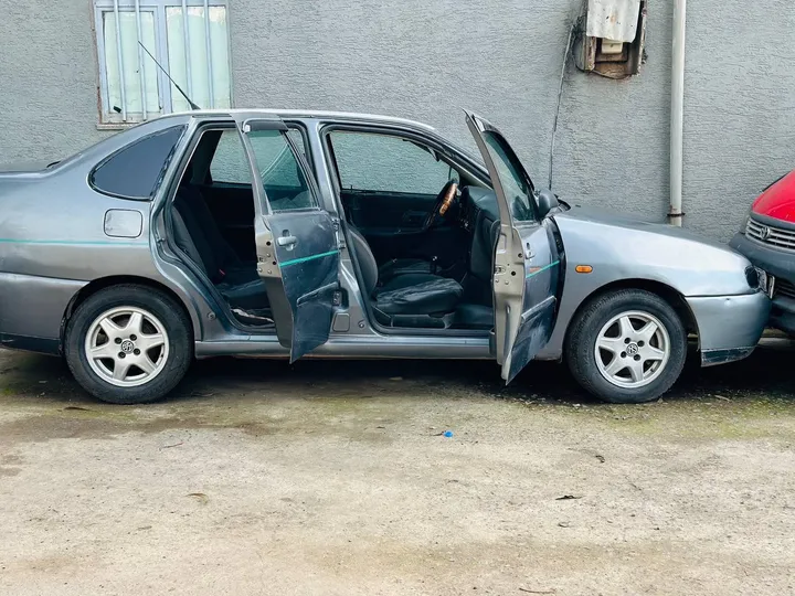 Volkswagen Polo 2000 Manual – photo 6