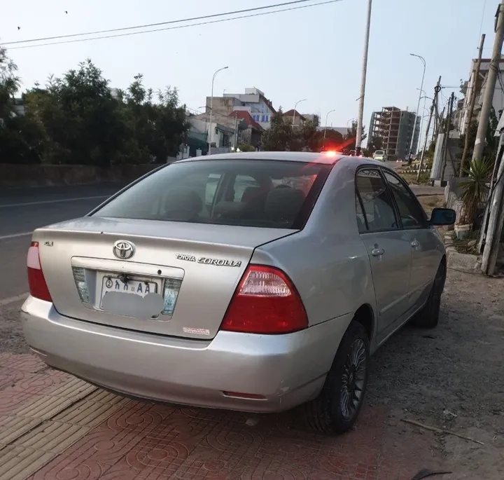 Toyota Corolla 2005 Manual Silver – photo 7