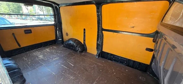 Toyota Hiace Half Van 2008 Diesel Manual – photo 9