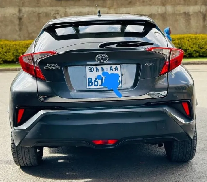 Toyota CHR 1.2T AWD 2017 – photo 4