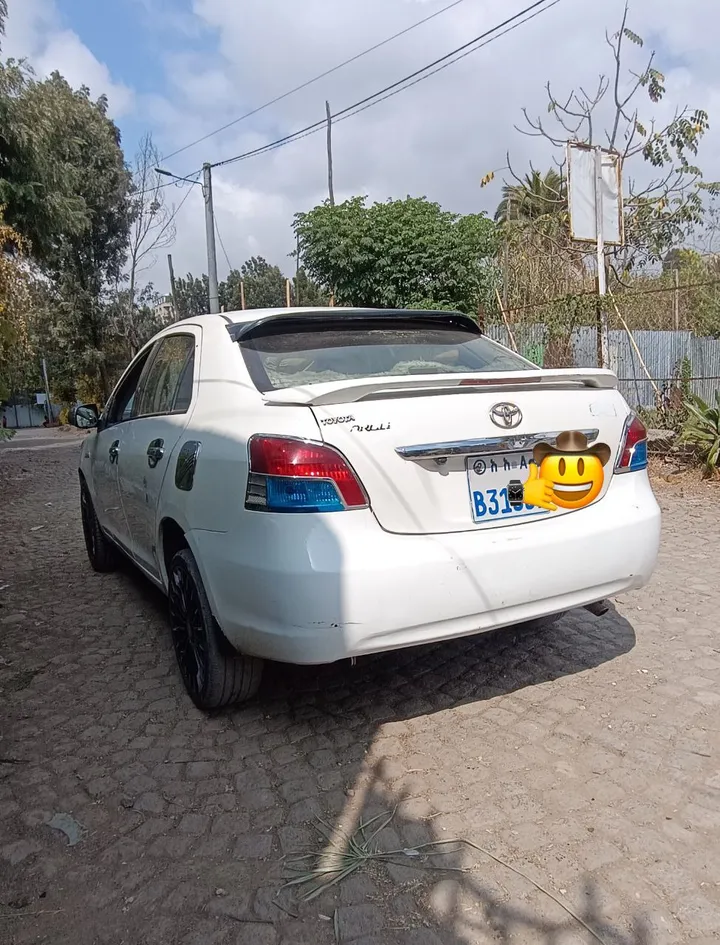 Toyota Yaris Belta 2008 Automatic – photo 5