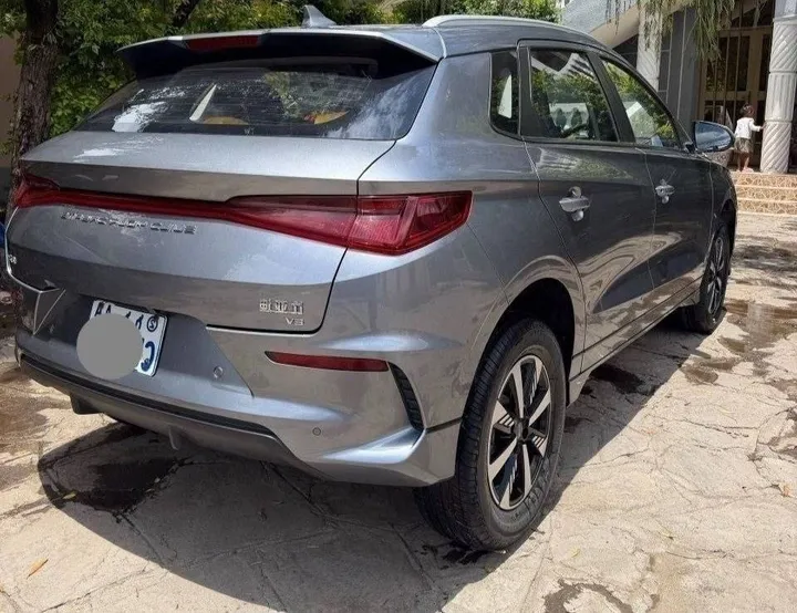 BYD e2 Flying 2025 – photo 3
