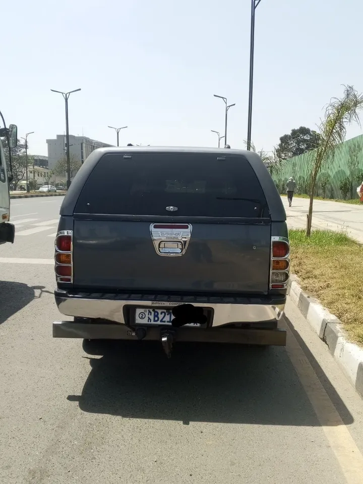 Toyota Hilux 2010 Single Cab – photo 6