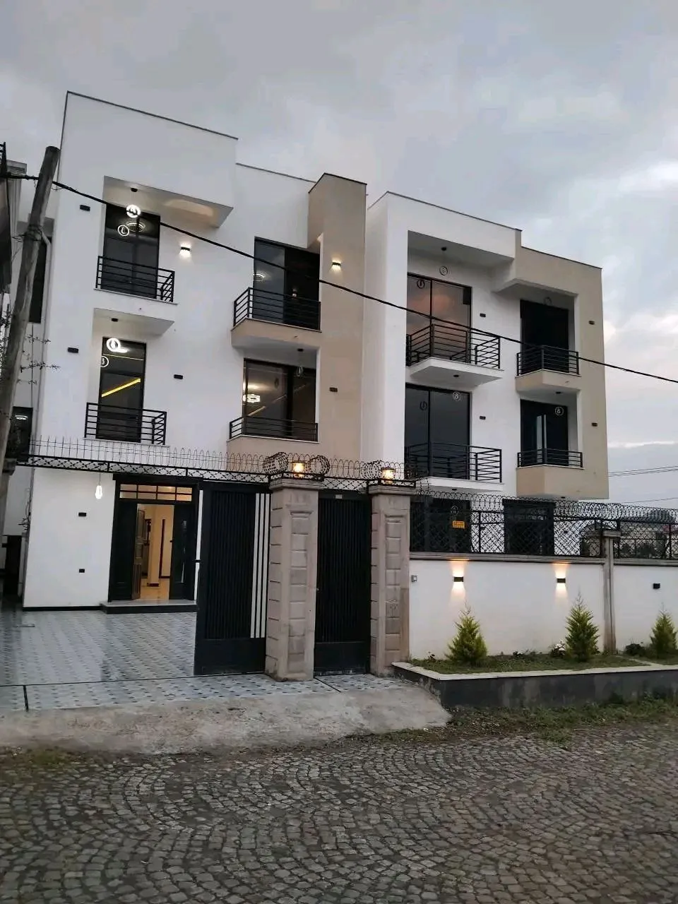 Luxury G+2 Terrace House Ayat – photo 7