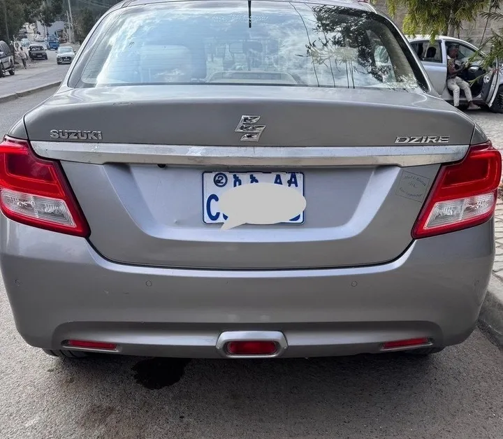 Suzuki Dzire 2022 Automatic – photo 4