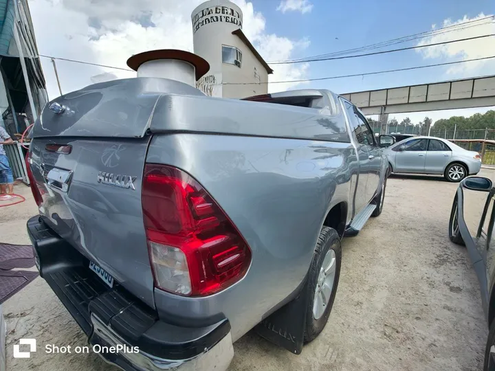 Toyota Hilux Revo King Cab 2018 – photo 5