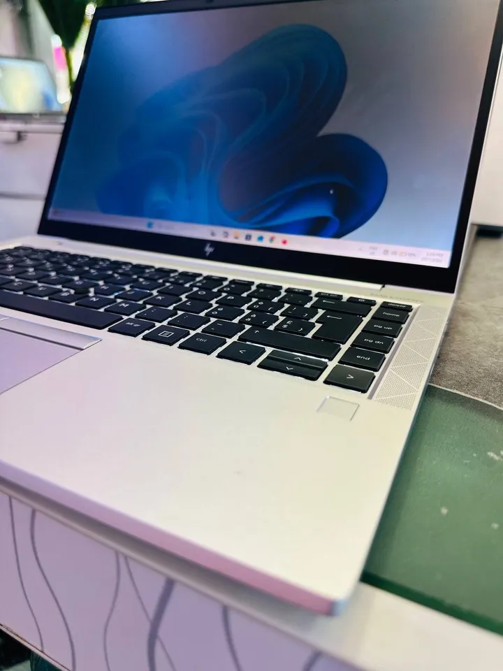 HP EliteBook 840 G8 Laptop – photo 4