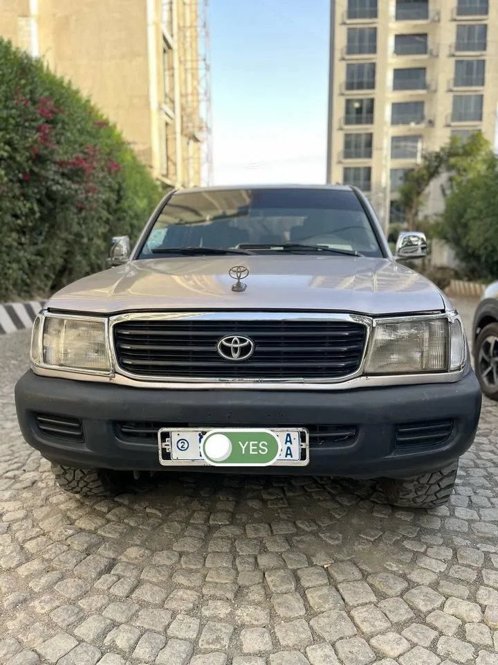 Toyota Land Cruiser 2000 Manual – photo 4