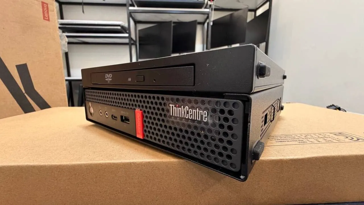 Lenovo ThinkCentre M920q Tiny – photo 3