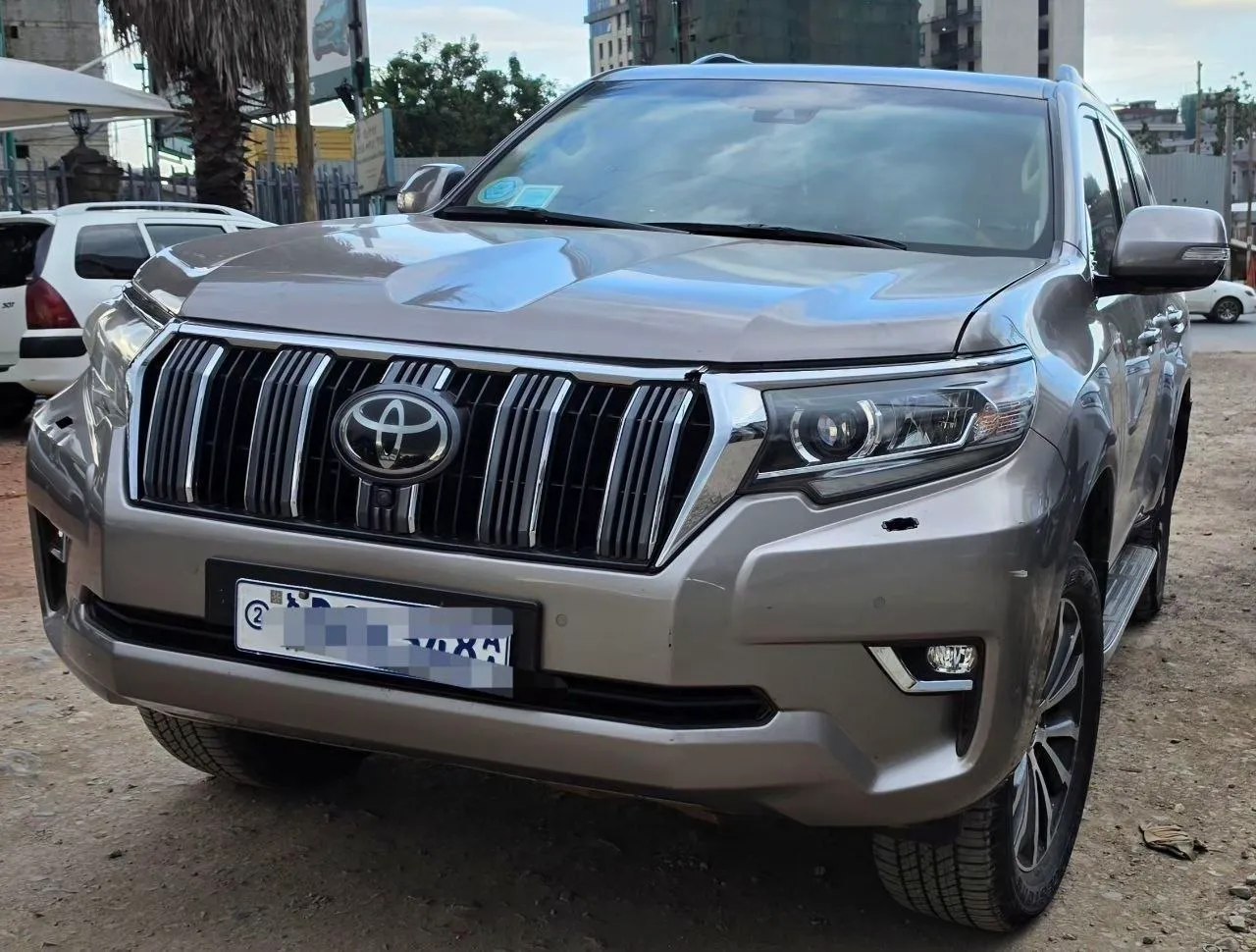 Toyota Land Cruiser Prado 2021 – photo 4
