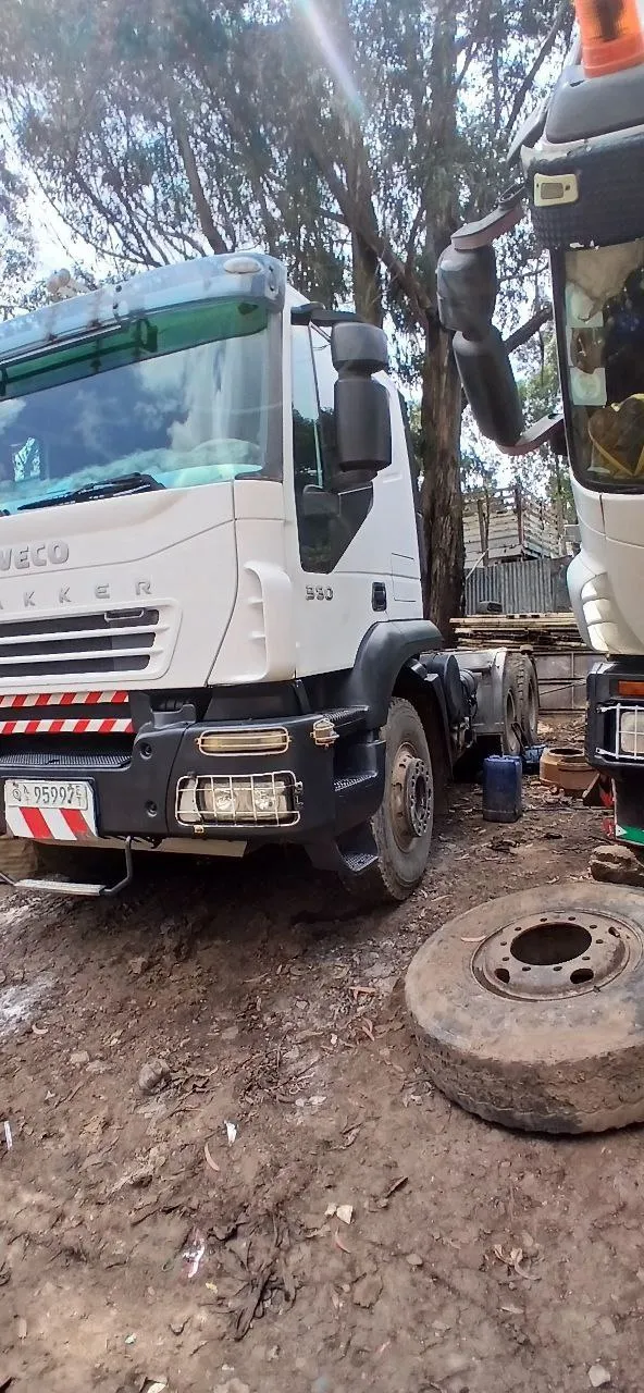 Iveco Trakker 420HP 2008 Model – photo 4