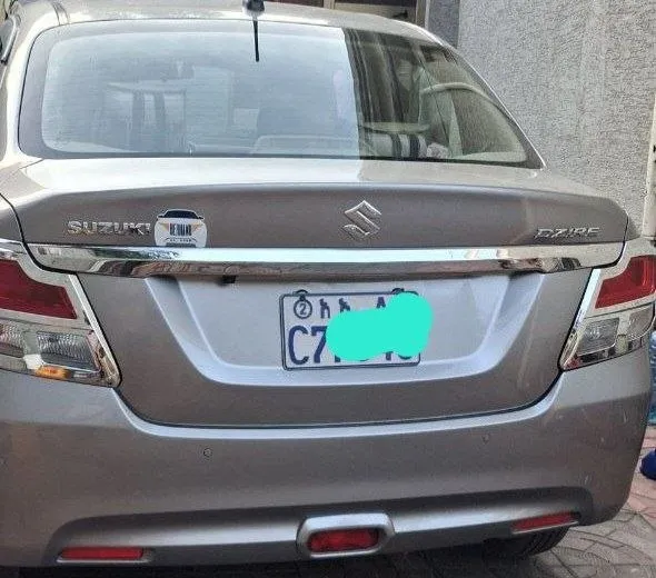 Suzuki Dzire 2023 Automatic – photo 4