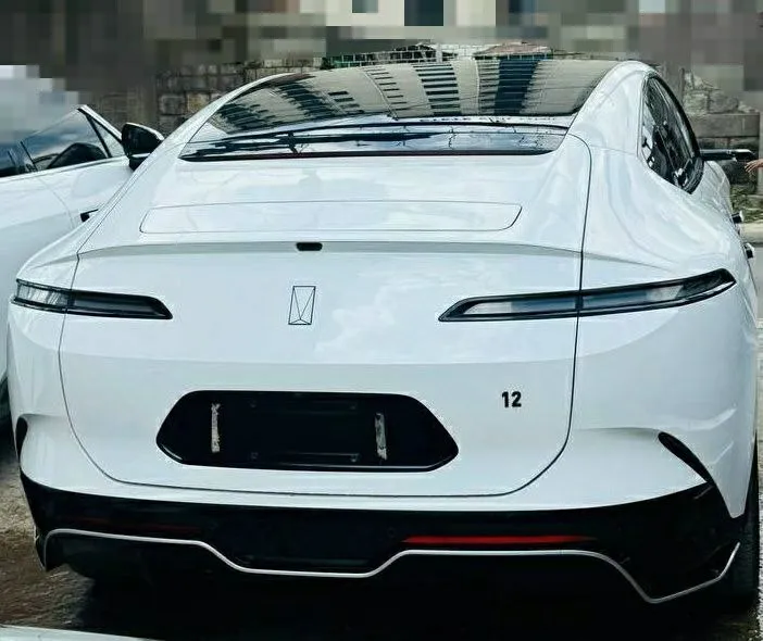 2025 Avatar 12 EV AWD – photo 4