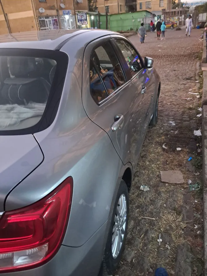 Suzuki Dzire 2022 Full Option – photo 5