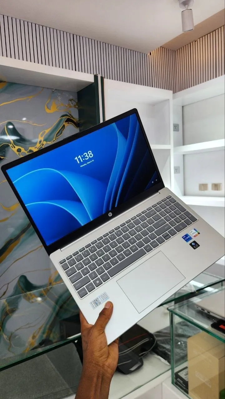 HP Notebook 14 i7 16GB 1TB – photo 5
