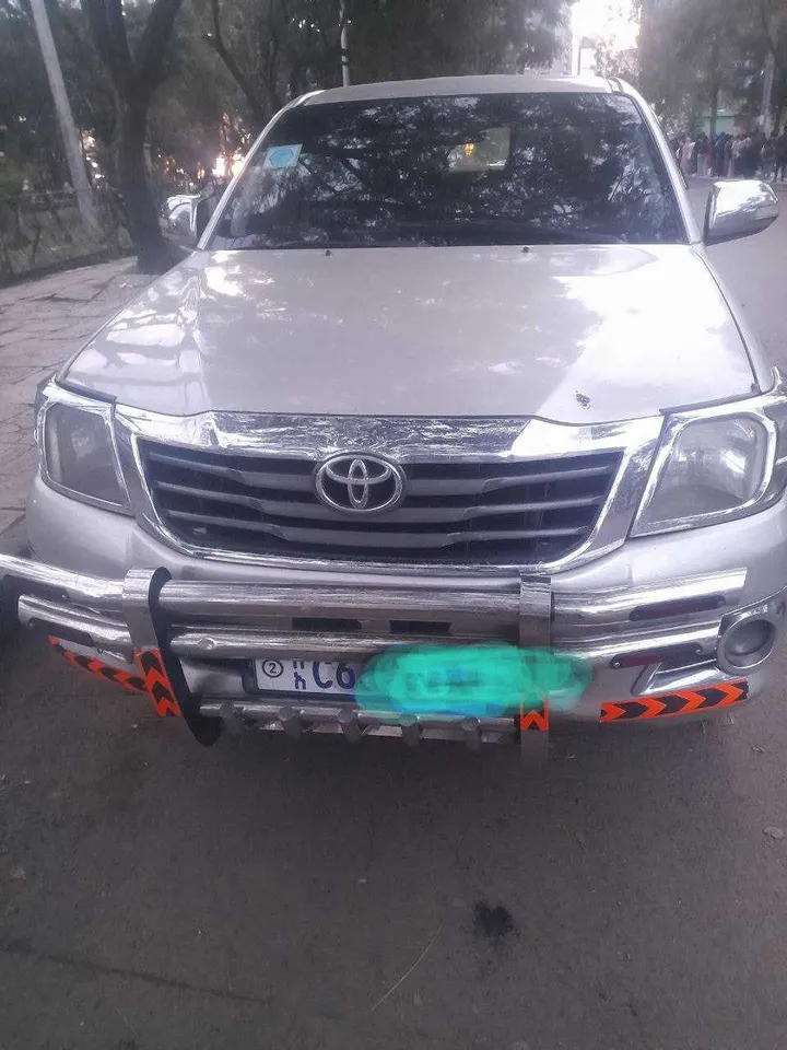 Toyota Hilux Double Cab 2012 – photo 5