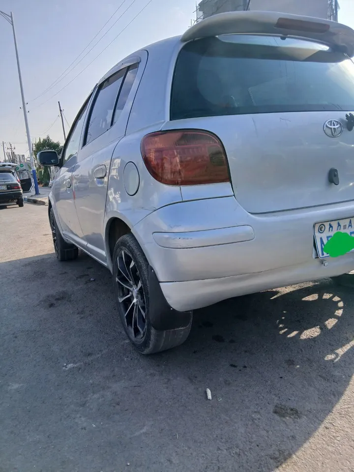 Toyota Vitz 2004 Automatic – photo 7