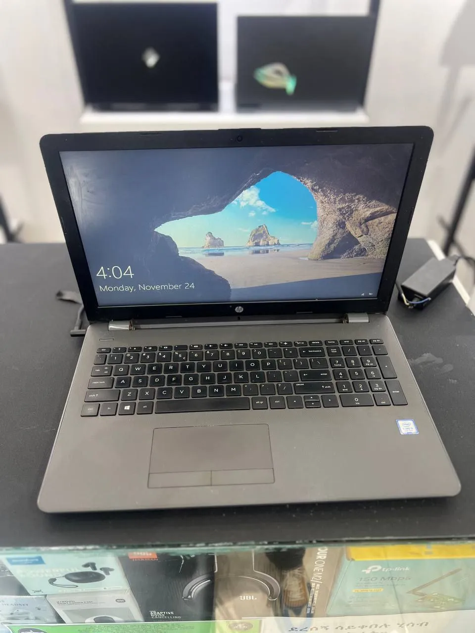 HP i5 7th Generation Laptop – photo 5