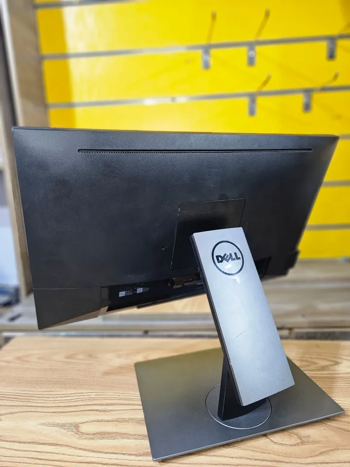 Dell 24 Inch Touch Monitor – photo 4