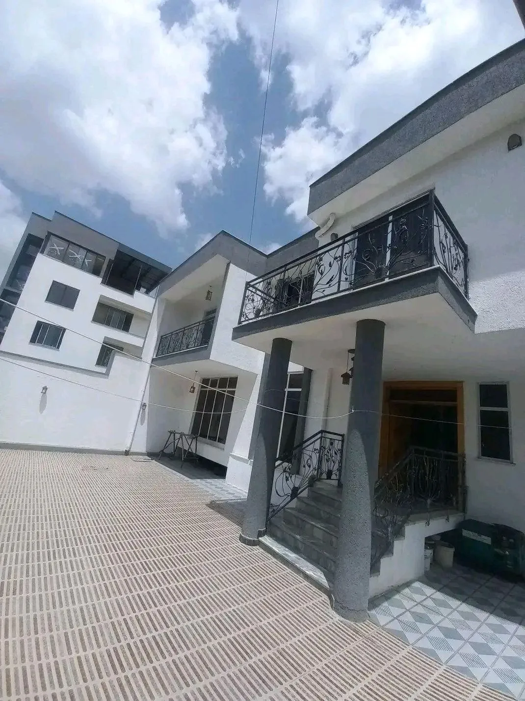 300sqm B+G+1 House for Sale Ayat – photo 6