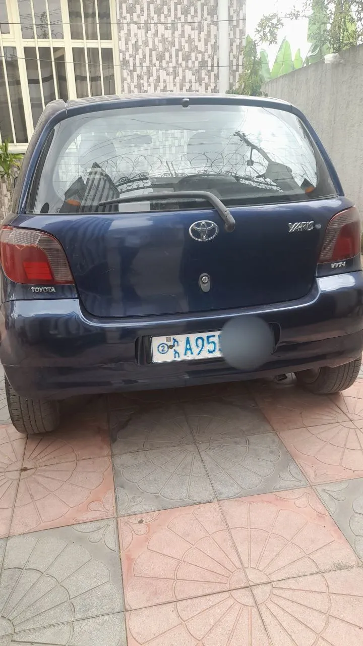 Toyota Vitz Hatchback – photo 5