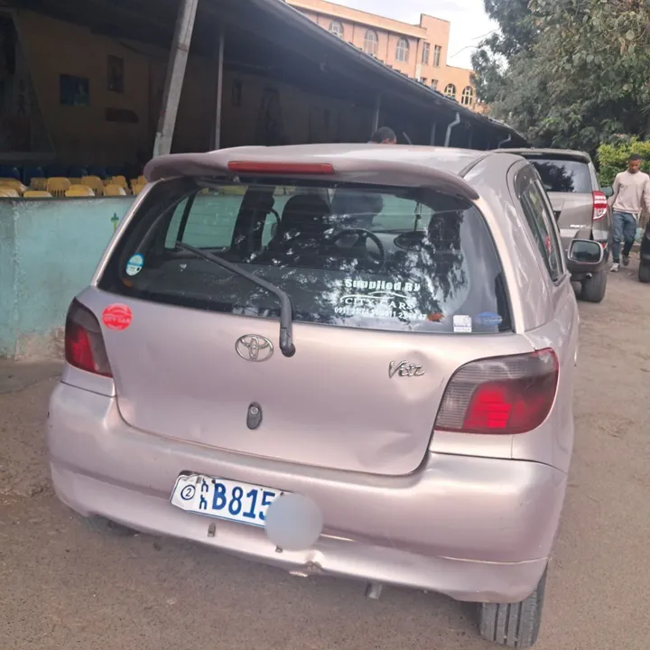 Toyota Vitz 2001 Automatic – photo 3