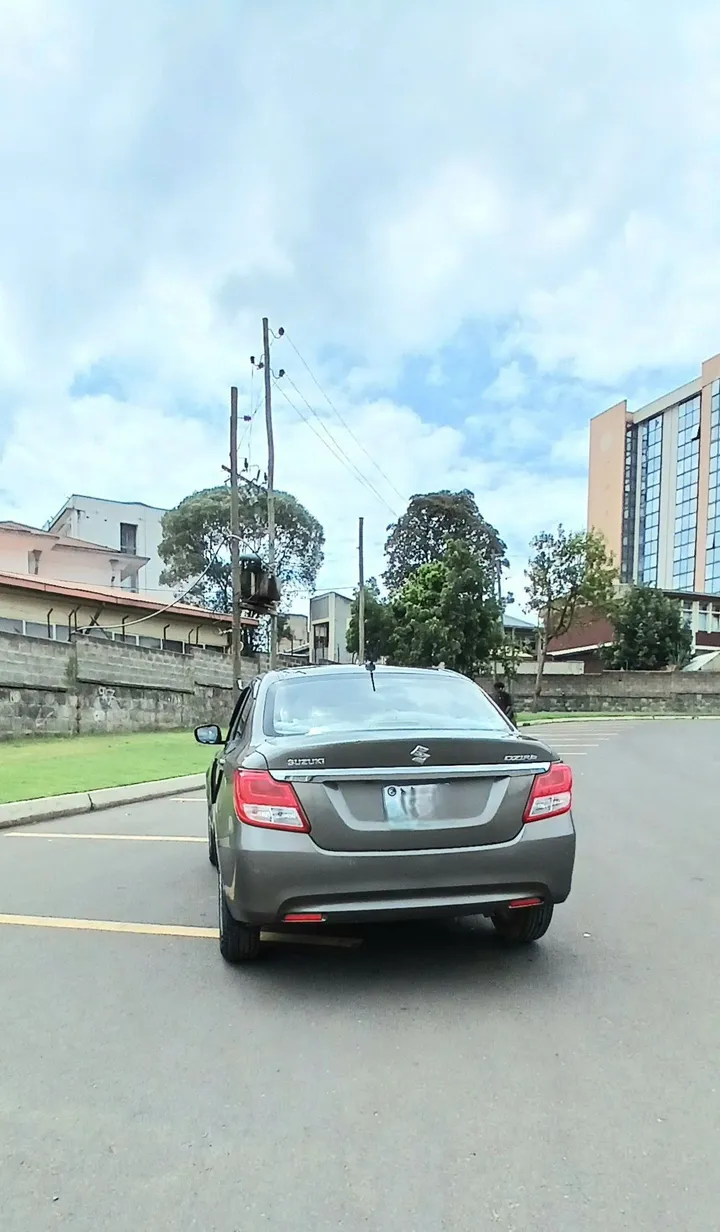 Suzuki Dzire 2022 Sedan – photo 7