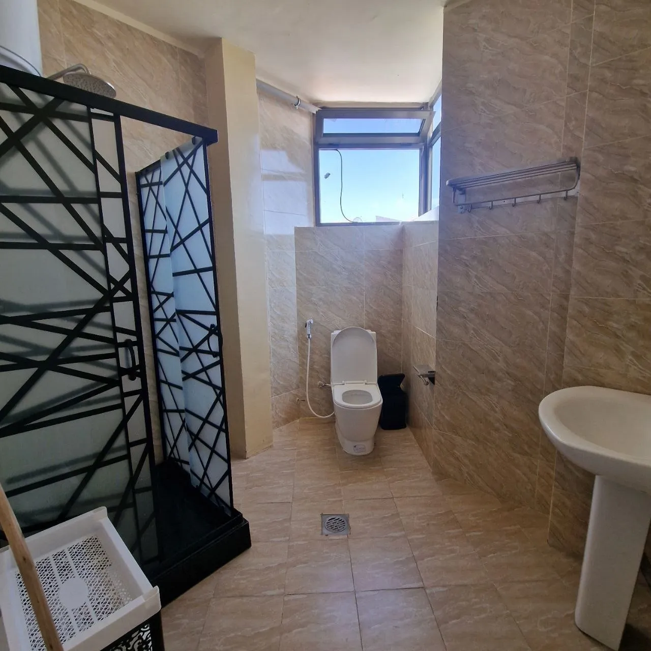 Luxury 3 Bedroom Apartment Bole Ednamall – photo 6