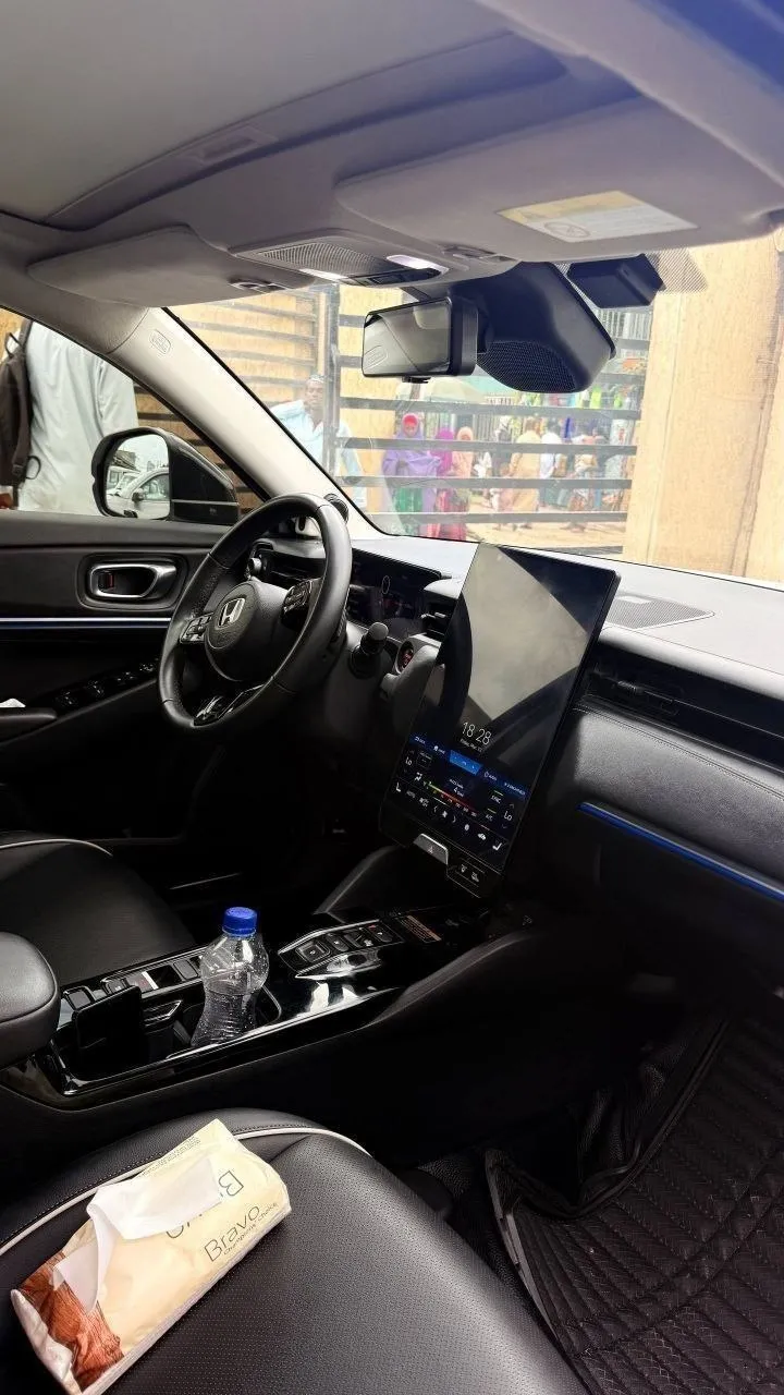 Honda ENS1 2023 Electric Crossover – photo 3