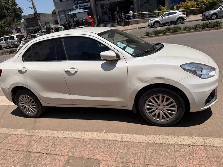 2022 Suzuki Dzire Sedan – photo 3