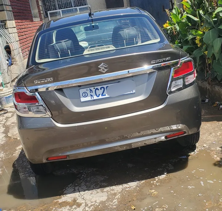 Suzuki Dizire 2022 Automatic – photo 3