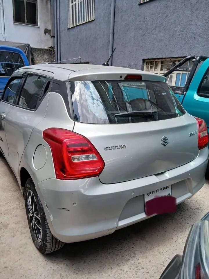Suzuki Swift 2021 Full Option – photo 4