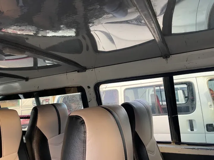 Toyota 5L Minibus 2003 Diesel Manual – photo 3