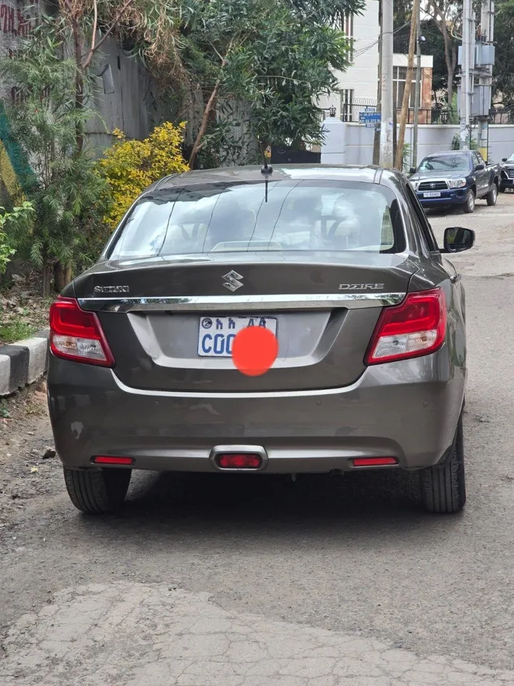 Suzuki Dzire 2021 Automatic – photo 6